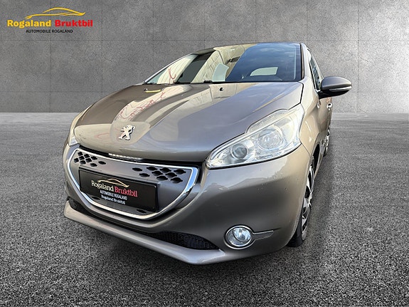 Peugeot 208 2 of 24