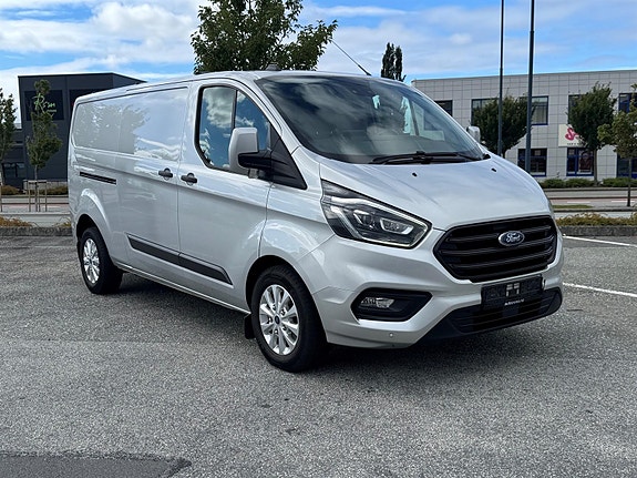 Ford Transit Custom 3 of 26