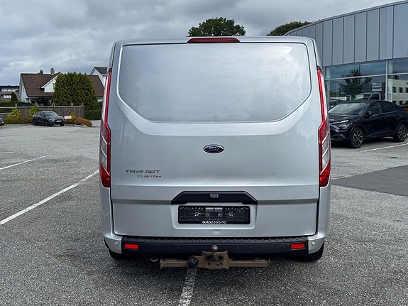 Ford Transit Custom 6 of 26