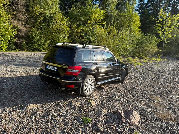 Mercedes-Benz GLK220 6 of 30