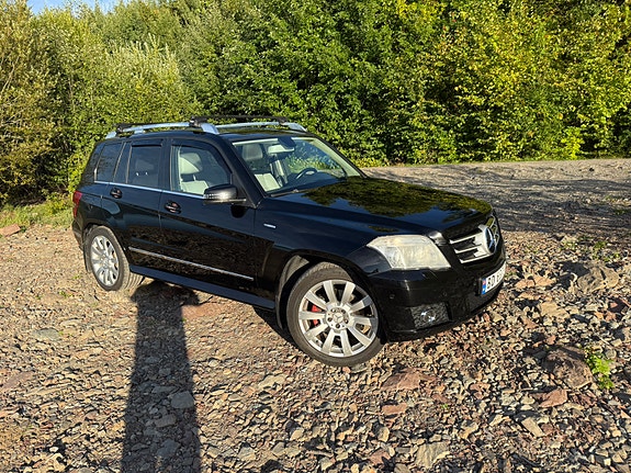 Mercedes-Benz GLK220 5 of 30