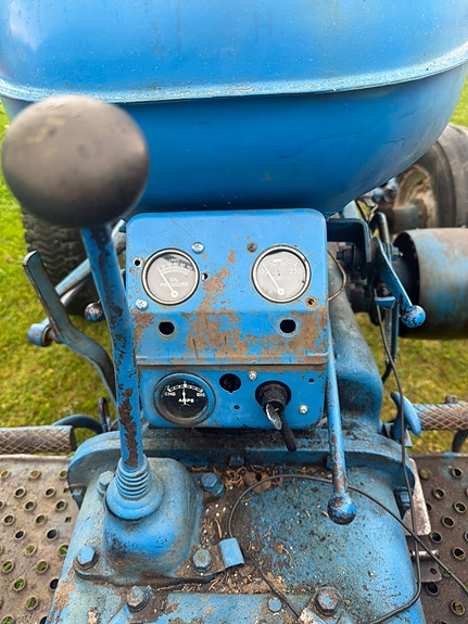 Ford Fordson major 4 of 8