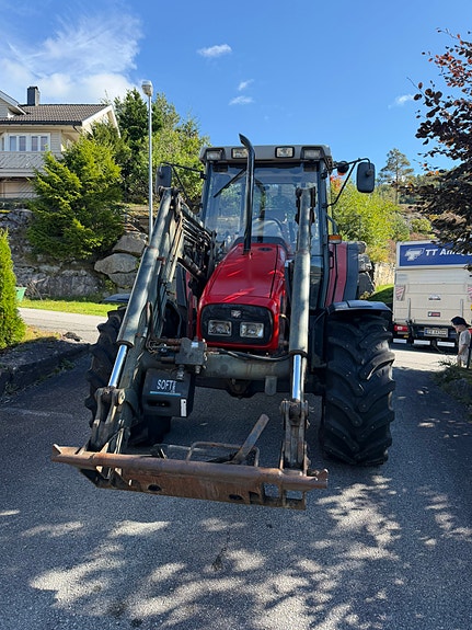 Massey Ferguson 4245 10 of 10