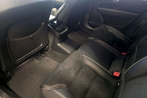 Volvo V90 10 of 14