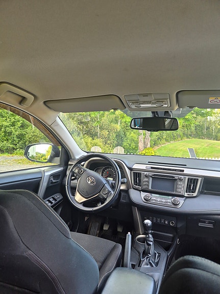 Toyota RAV4 11 of 19