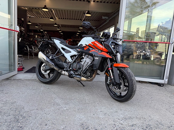 KTM 990 DUKE *Supertilbud* 11 of 15