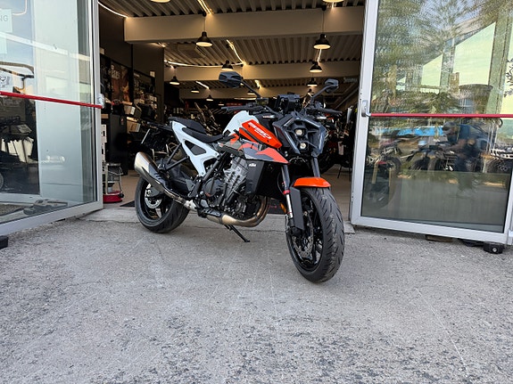 KTM 990 DUKE *Supertilbud* 13 of 15