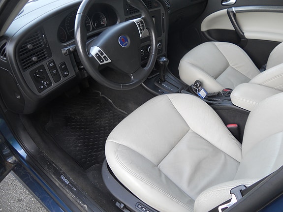 Saab 9-5 16 of 18