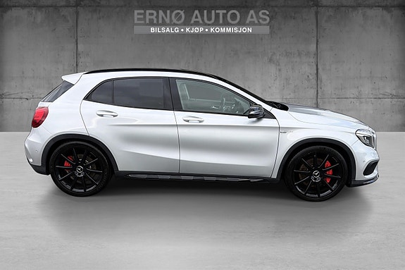 Mercedes-Benz GLA45 2 of 14
