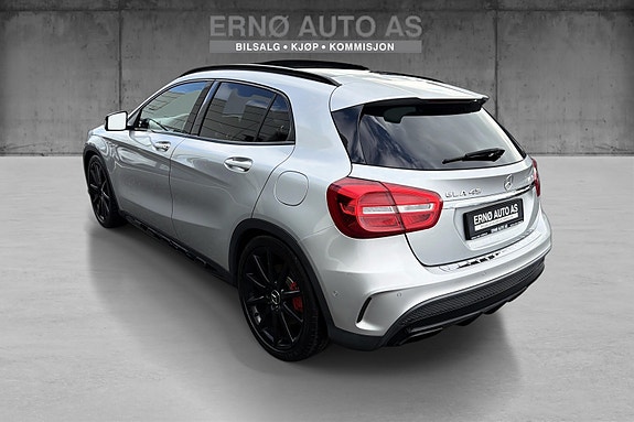 Mercedes-Benz GLA45 5 of 14