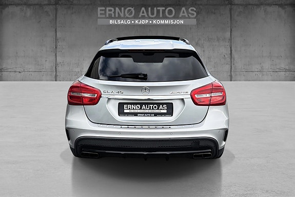 Mercedes-Benz GLA45 6 of 14
