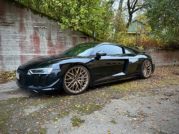 Audi R8 24 of 30