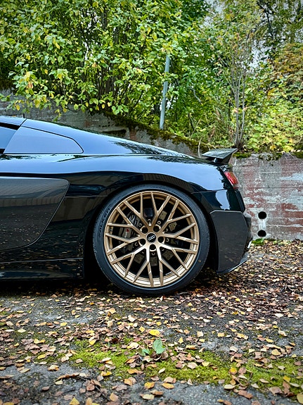 Audi R8 12 of 30