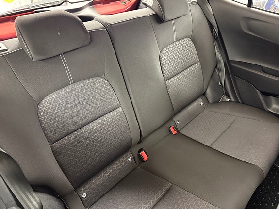Kia Picanto 24 of 30