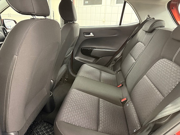 Kia Picanto 29 of 30