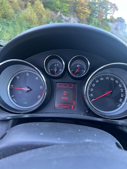Opel Insignia 11 of 29