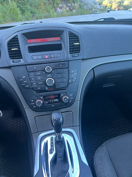 Opel Insignia 12 of 29