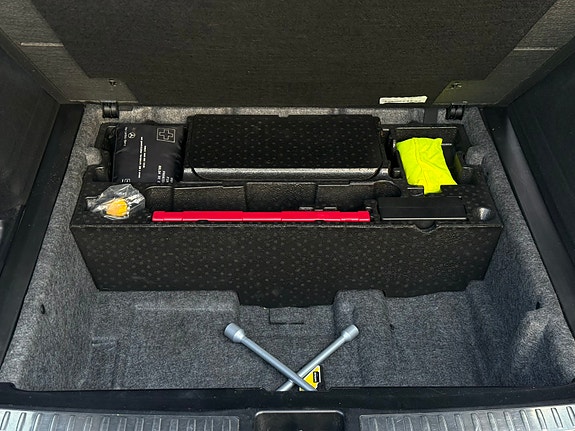 Mercedes-Benz ML250 30 of 30