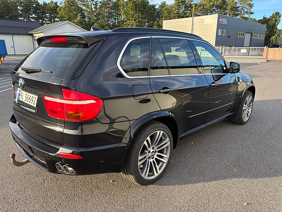BMW X5 2 of 17