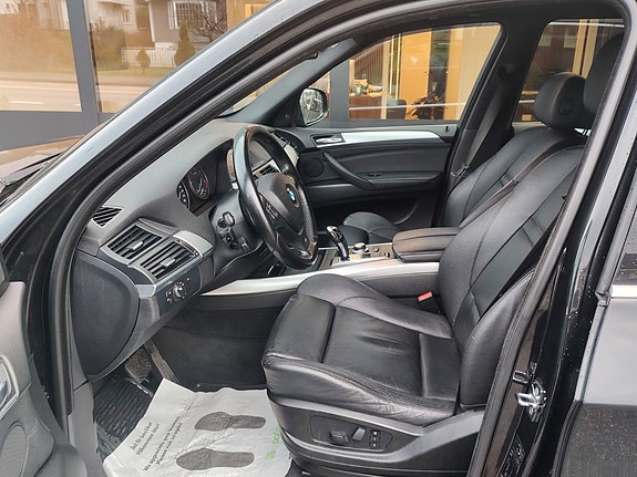 BMW X5 5 of 17