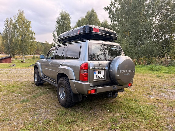 Nissan Patrol 7 of 30
