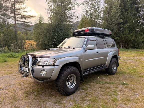 Nissan Patrol 10 of 30