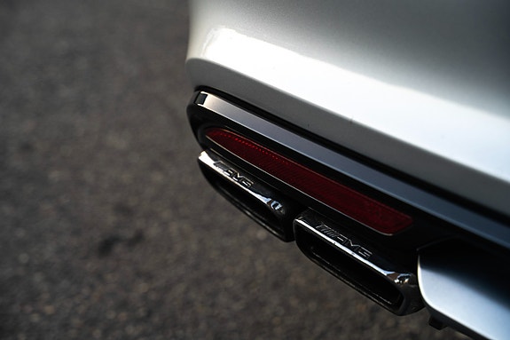 Mercedes-Benz S63 19 of 30