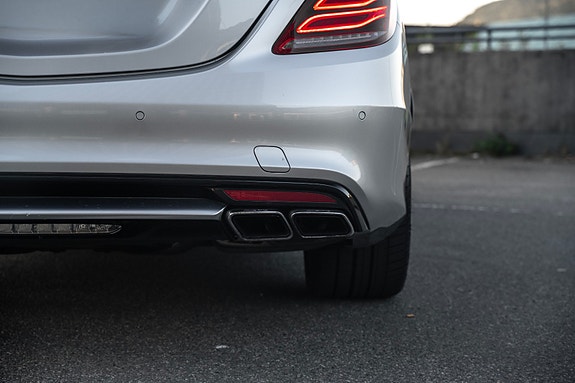 Mercedes-Benz S63 16 of 30