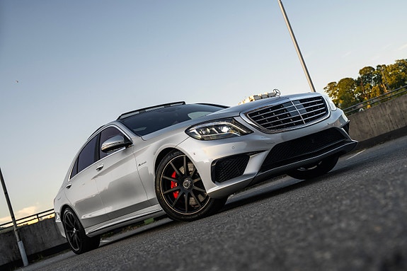 Mercedes-Benz S63 2 of 30