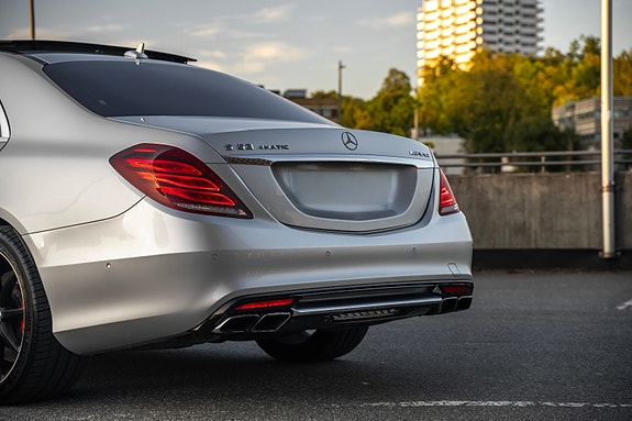Mercedes-Benz S63 18 of 30