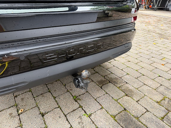Audi Q4 e-tron 10 of 27