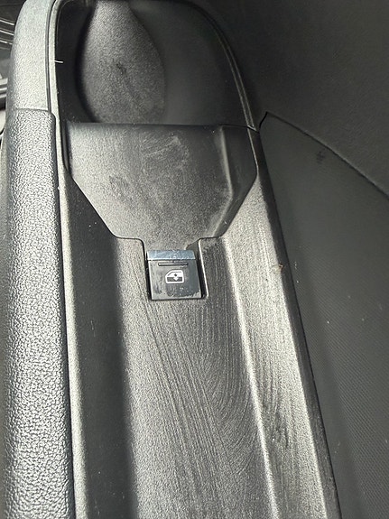 Audi Q4 e-tron 24 of 27