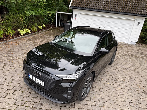 Audi Q4 e-tron 4 of 27