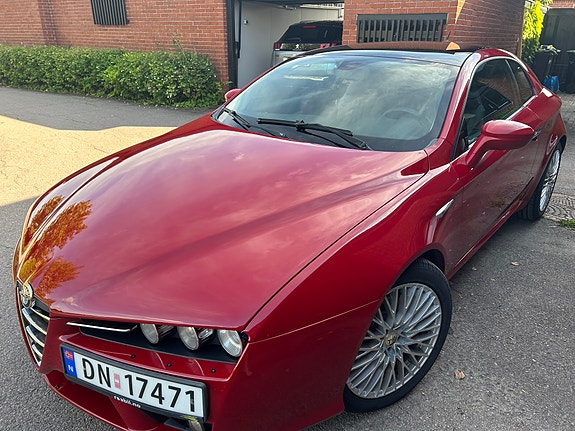 Alfa Romeo Brera 2 of 18