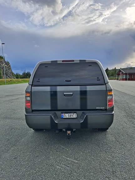 Honda Ridgeline 6 of 17