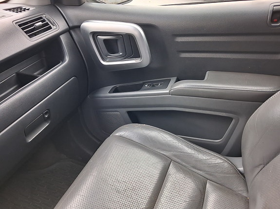 Honda Ridgeline 16 of 17