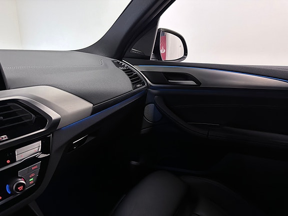 BMW iX3 27 of 30