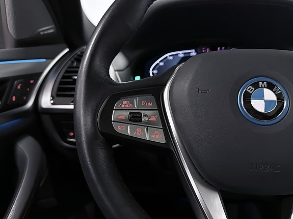 BMW iX3 24 of 30