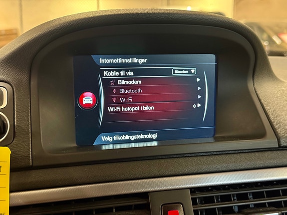 Volvo V70 22 of 30