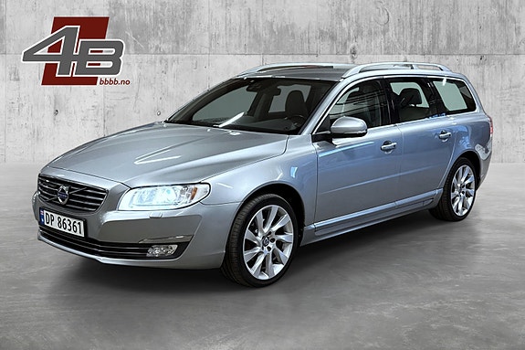 Volvo V70 2 of 30