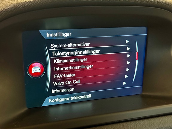Volvo V70 23 of 30