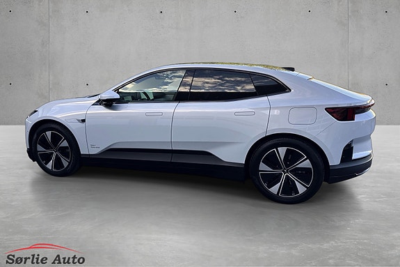 Polestar 4 4 of 30