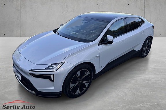Polestar 4 12 of 30
