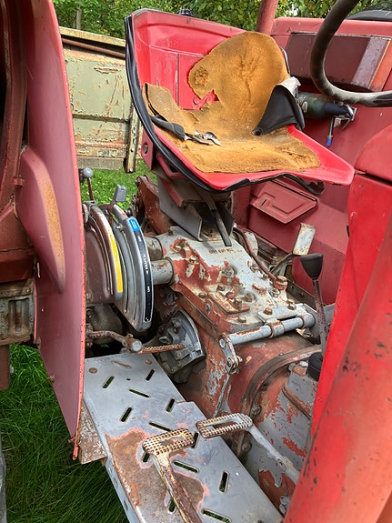 Massey Ferguson 175 7 of 9