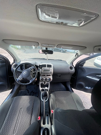 Toyota Urban Cruiser 18 of 20