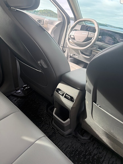 Kia EV3 11 of 23