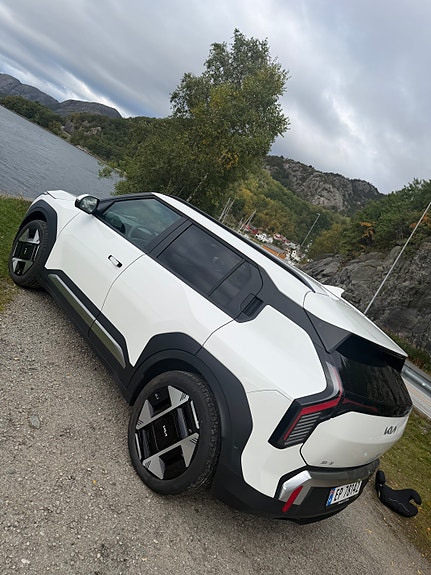 Kia EV3 17 of 23