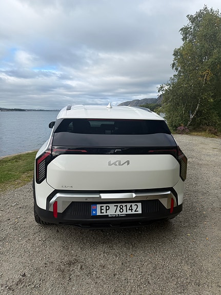 Kia EV3 6 of 23