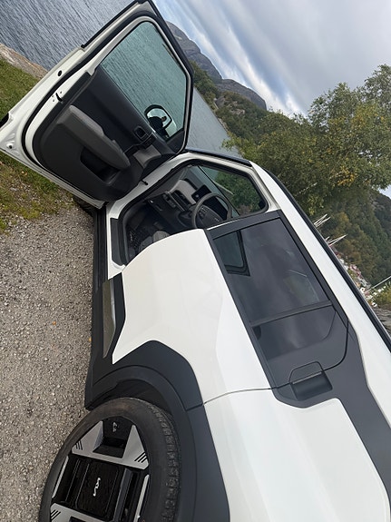 Kia EV3 14 of 23