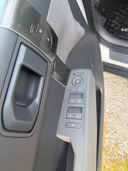 Kia EV3 15 of 23